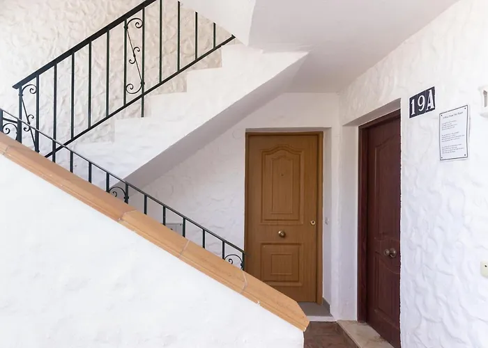 19a Claire Апартаменты